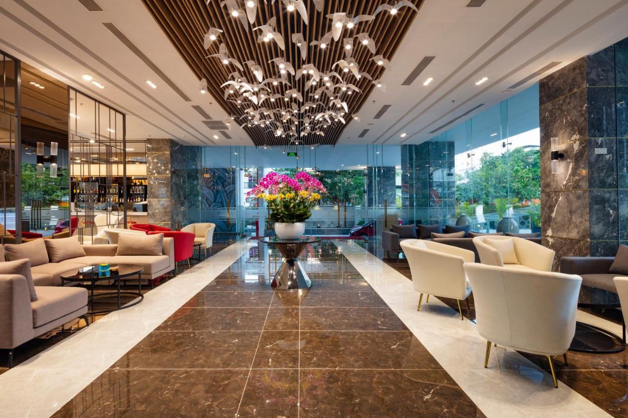 Dqua Hotel На Транг Екстериор снимка