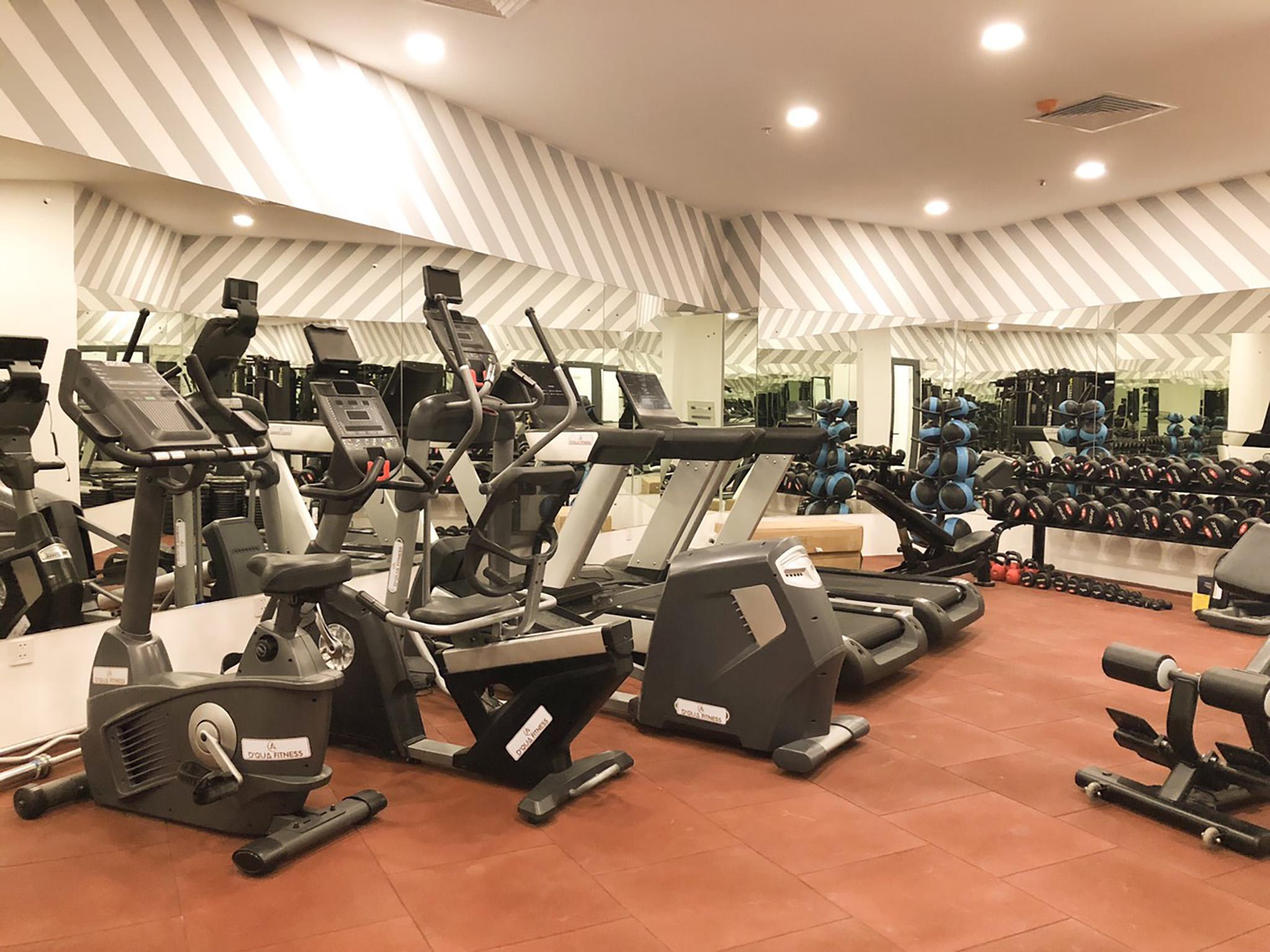 Dqua Hotel На Транг Екстериор снимка