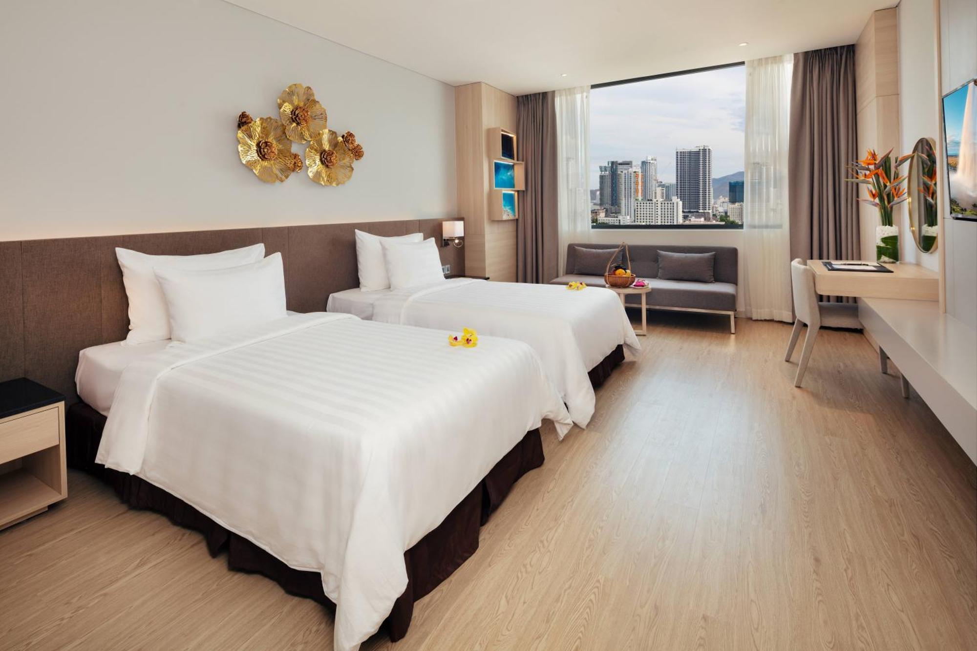 Dqua Hotel На Транг Екстериор снимка