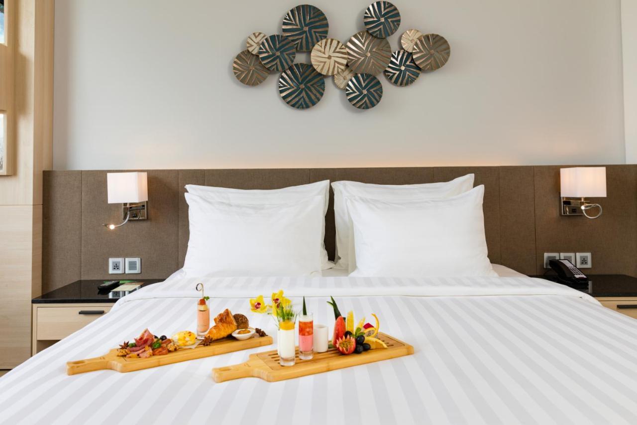 Dqua Hotel На Транг Екстериор снимка