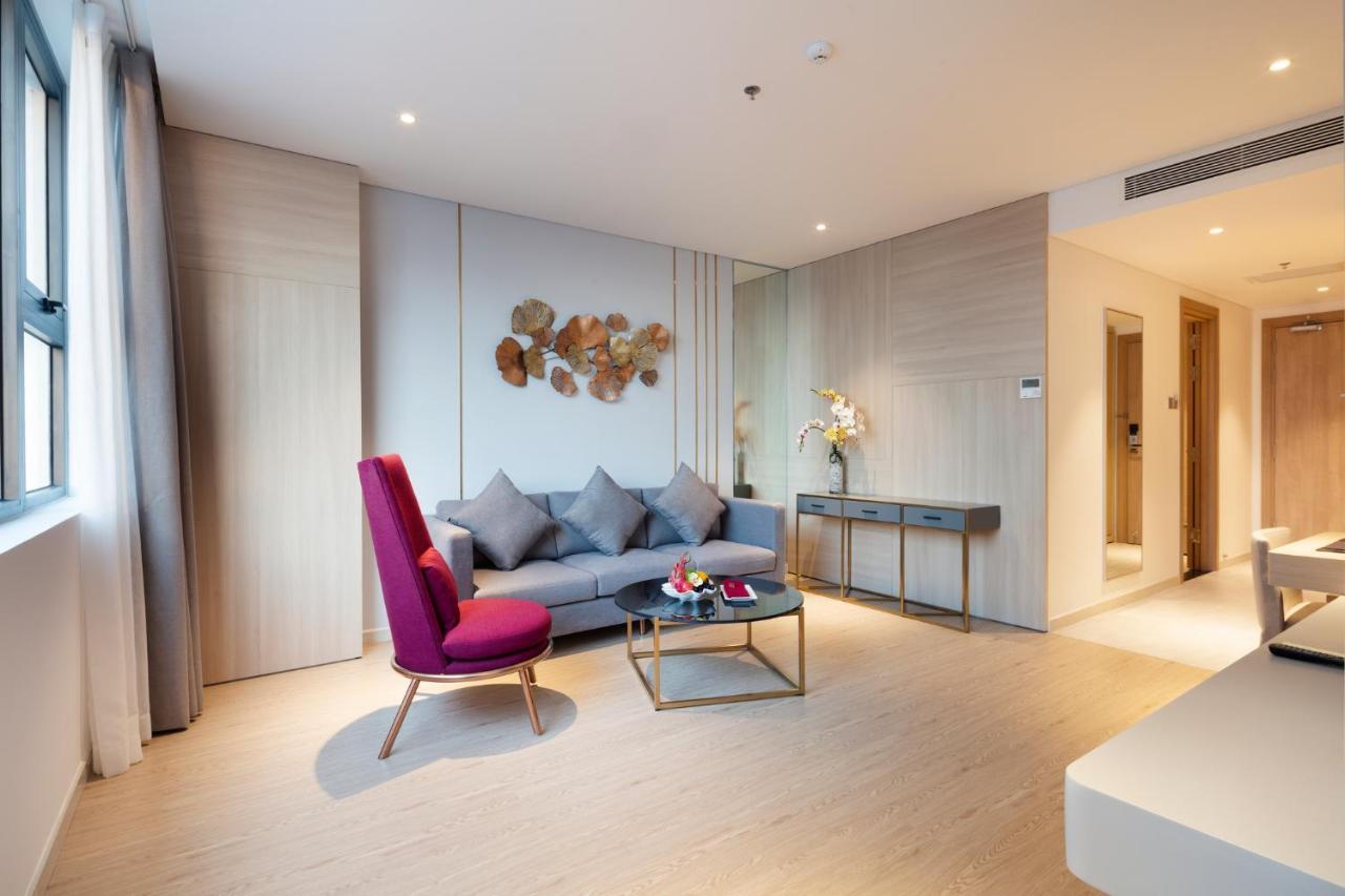Dqua Hotel На Транг Екстериор снимка